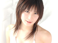 仲村みうﾁｬﾝのﾏﾑｺを大人のｵﾓﾁｬでもてあそぶ!!