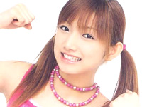 後藤真希　おっぱいをﾌﾞﾙﾝﾌﾞﾙﾝ揺らしてﾌｧﾝｻｰﾋﾞｽ!!