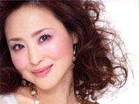 80年代ｱｲﾄﾞﾙ総集結♪松田聖子が水着で・・・