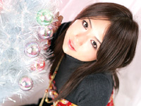 天野あい★よく見りゃ乳首出てそうな完全手ブラ動画!!