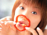 現代性教育事情、女子生徒の前でコンドーム装着講義!!