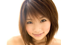 堀田ゆい夏のﾅｰｽﾌﾟﾚｲ♪ﾃﾝｼｮﾝ上がって制服ぬいじゃう!!