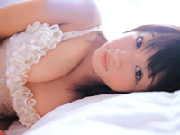 清純派グラドルが撮影中にセクハラされマジで泣きそうに!