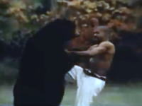 これは酷い！ｗ　極真空手vs本物のクマ　僕は戦いたくないクマー！