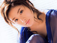 最近、妙に色っぽくなった石原さとみ｡｡｡見えそうで見えない!!