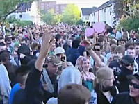 ドイツ人暇すぎｗｗｗ16歳少女がフェイスブックで誕生日パーリーを告知したら1600人集まってお巡りさん助けて