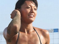 浅尾美和 おっぱい丸出しの着替え盗撮映像！！