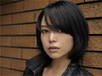 つぐみ 勃起した乳首丸出しでおっぱい責められパンツまで脱がされる。