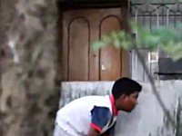 これは酷い。海外版ピンポンダッシュで被害者がｗ悪い顔しとるでｗ