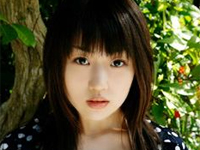 中村知世 ビキニでセクシーショット撮影風景