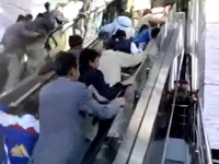 イラクに初めてエスカレーターが来た日がものすごいｗ