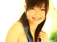 木嶋のりこ オレンジの三角ビキニのブラヒモを解いてポーズ