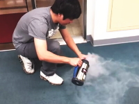 液体窒素ボトルが手元でバアアン！と爆発して大丈夫かよ 音量注意