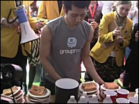 フードファイターの小林尊さんがまた新たな記録を達成。もうなんだか凄いｗ