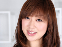 瀬長奈津実 シャワーを浴びるところ覗き見、ピンクのビキニ水着を着てカラダを洗ってくれる