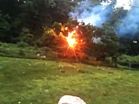 ババーン！ビカッ！（閃光）ニューヨークで撮影された恐ろしい送電線の映像