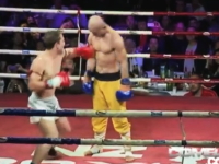 タフすぎる少林寺ファイター「Yi Long」ノーガード挑発でパンチぼこ受けｗｗｗ