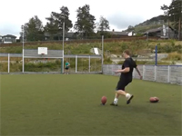 天才キッカー現る。ラガーマンが数々の神業を披露！