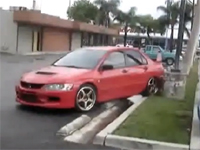 だせえええｗｗｗ 調子に乗ったランエボがやらかした瞬間ｗｗｗｗｗ