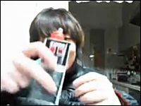 ニコ生で髪の毛にZIPPOオイルをかけて火を付けた男性が大変な事にｗｗｗ