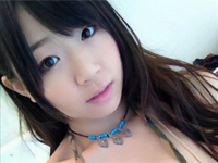 水月桃子 DVD「もこたん」より、フレッシュ感たっぷりな豊満バストをアピール