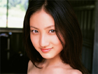 入江紗綾 シャワーを浴びながら巨乳バストをアピール