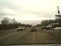 速度差(((ﾟДﾟ)))50km/hで流れている道で後ろから160km/h近いヤツが突っ込んでキタ