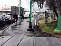 リアルGTA。ロシアのキチガイドライバーの運転が酷すぎる車載。事故る捕まる。