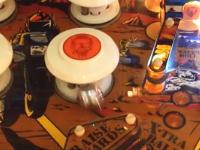 ちょっと笑った。ピンボールマシンで最高得点が出そうなバグが発生している動画ｗ