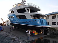 2年半かけて作られた約10億円の大型ボートが最初のランチングで転覆ｗｗｗｗ