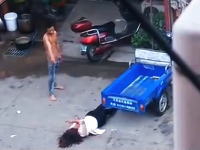 中国って色々とアレだな・・・。中国の夫婦喧嘩怖すぎと思ったら周りも怖すぎ。