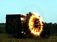 ハイスピードカメラで見るミサイルテスト。ロッキード・マーティンDAGR＆ヘルファイア