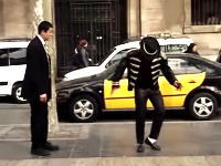 ＭＪのストリートパフォーマーにダンスバトルを挑んだスーツの人がうめえｗ