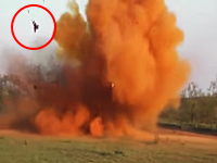 ちょｗｗｗ吹き飛んでるやないかｗｗｗハンターが狩りに爆弾を使うとこうなる