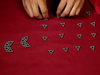 マグネットボールってこうやって遊ぶものだったのか。磁石の立体パズルの高度な遊び方。