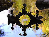 アーチまで作ってしまうの！自然石を絶妙なバランスで積み上げるロック・バランシング