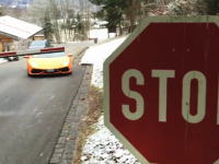 ランボルギーニを所有する理由の一つ（9秒動画）こんなメリットがあったのか。