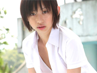 三村翔子 スレンダー少女の極小水着＆Tバック水着