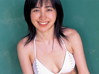 佐藤さくら OLコスプレ、振り返って大好き