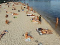 アウアウの予感。ヌーディストビーチを空撮した動画がネットに上げられていた！？