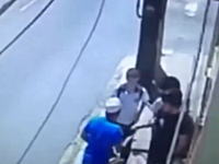 ざまあｗ少年たちから携帯電話をカツアゲしたDQNがその直後にｗ