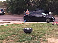 馬鹿だｗエアバッグを3つ重ねて膨らませたら大変な事にｗ笑ってるけど笑えねえｗ