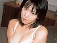 一色志乃 三人の男が三つの穴をふさいで乱交ﾌｧｯｸ！[無修正]
